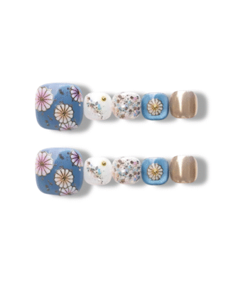 Vanilla Bloom · Handmade Press-On Nail