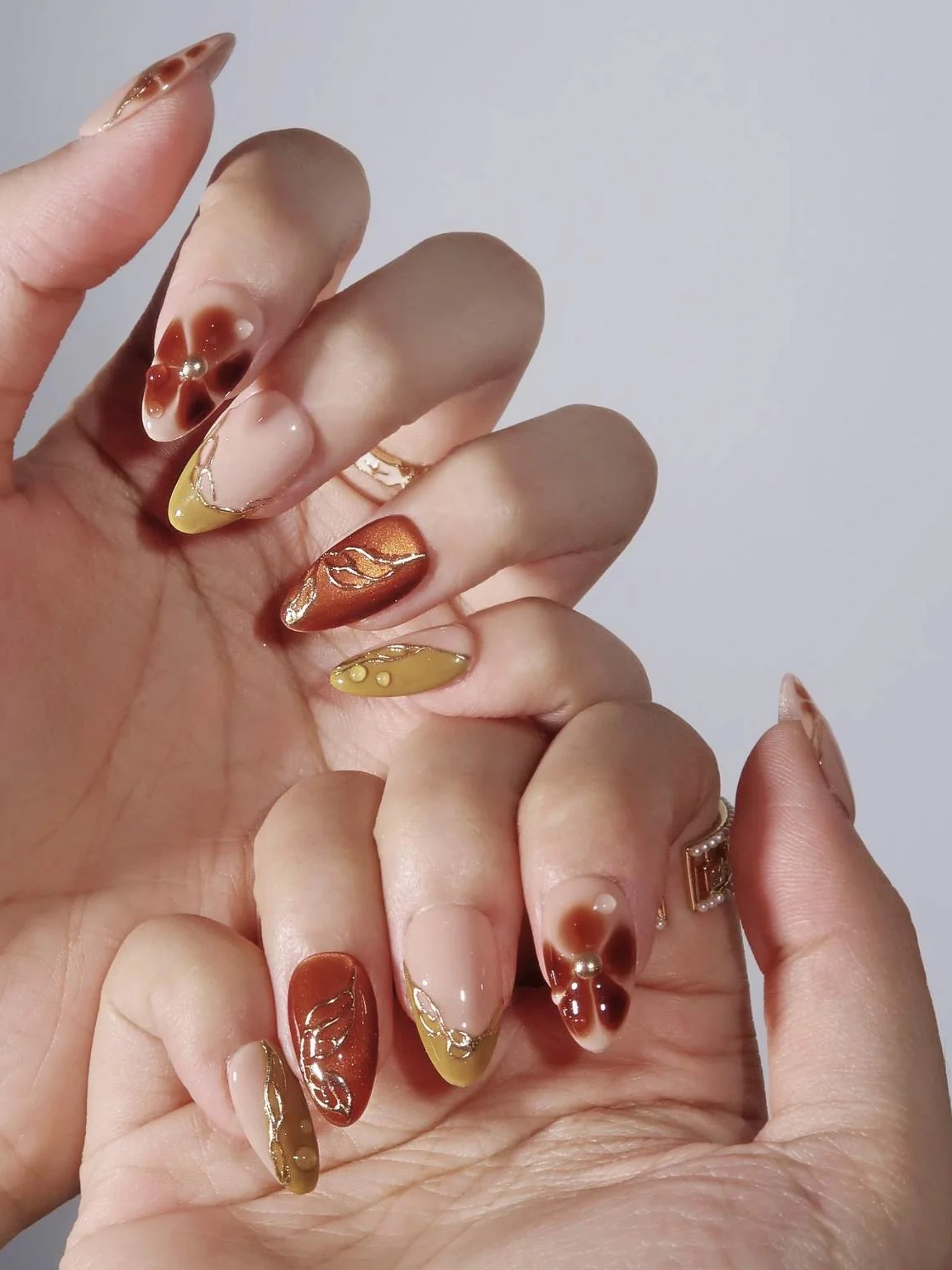 Ruby Red · Finger Nail - Image 4