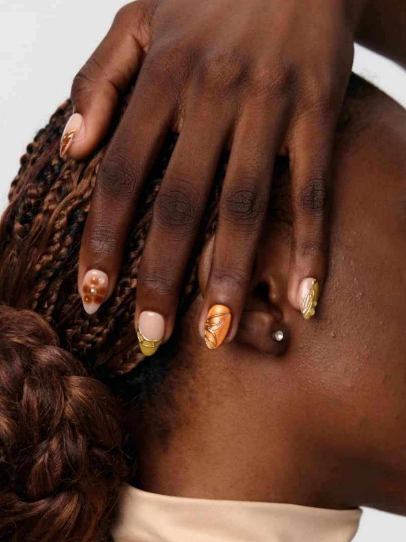 Ruby Red · Finger Nail - Image 9