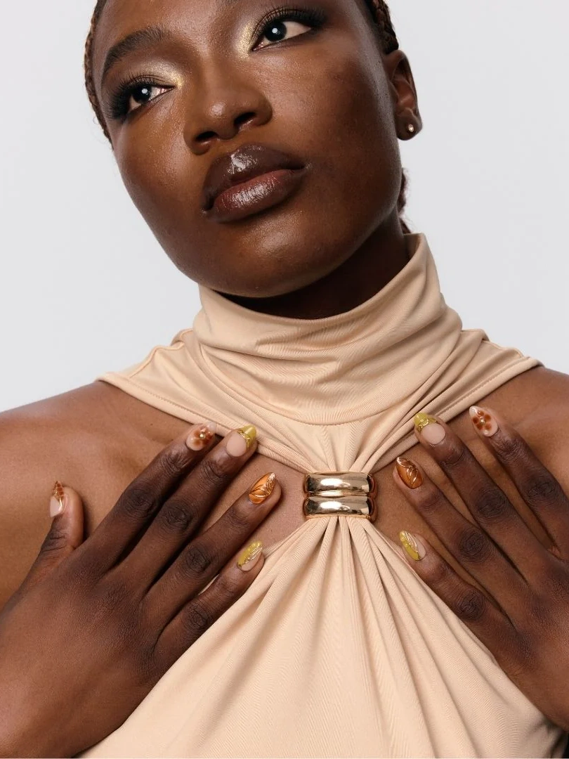 Ruby Red · Finger Nail - Image 6