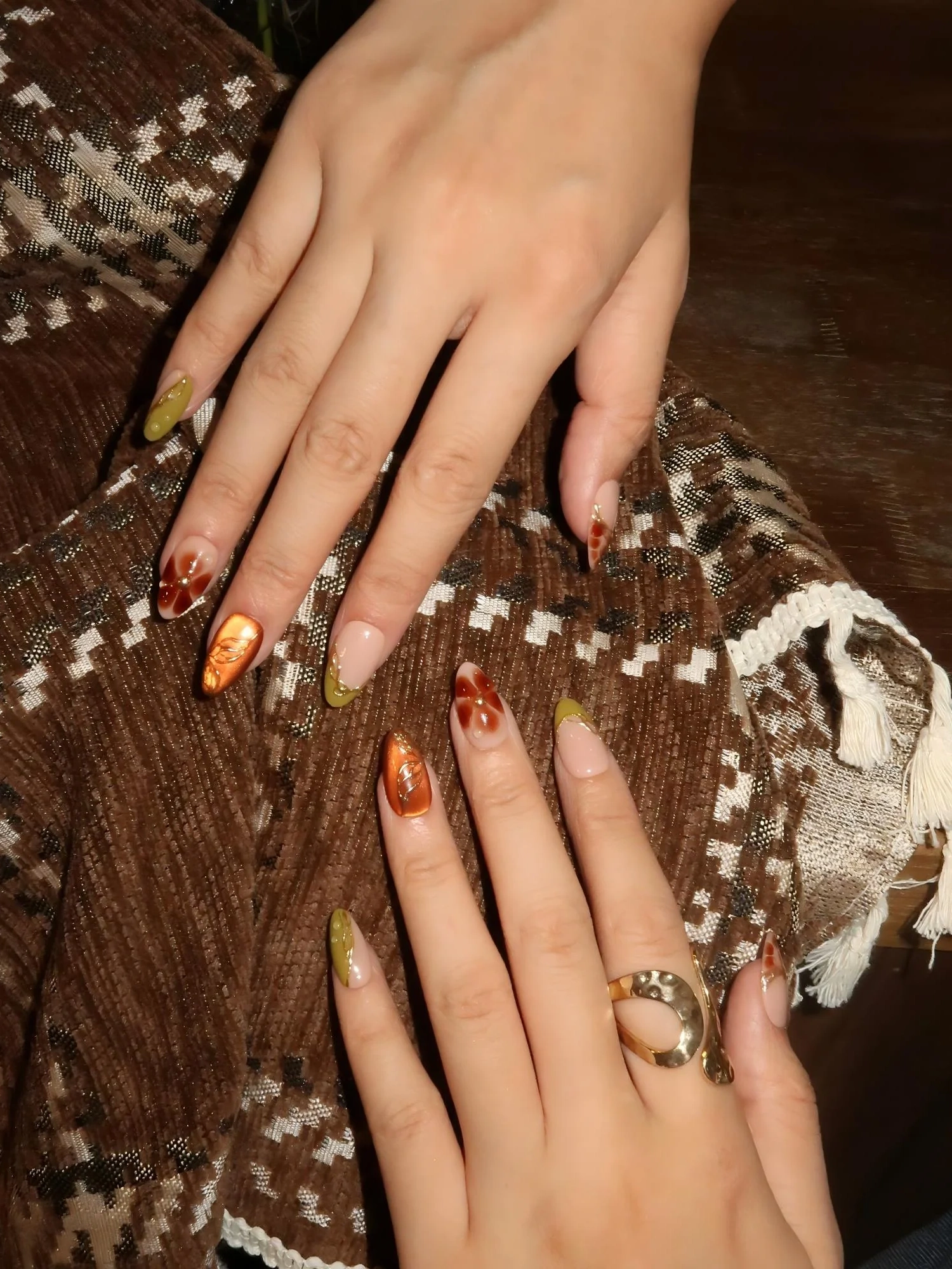 Ruby Red · Finger Nail - Image 13