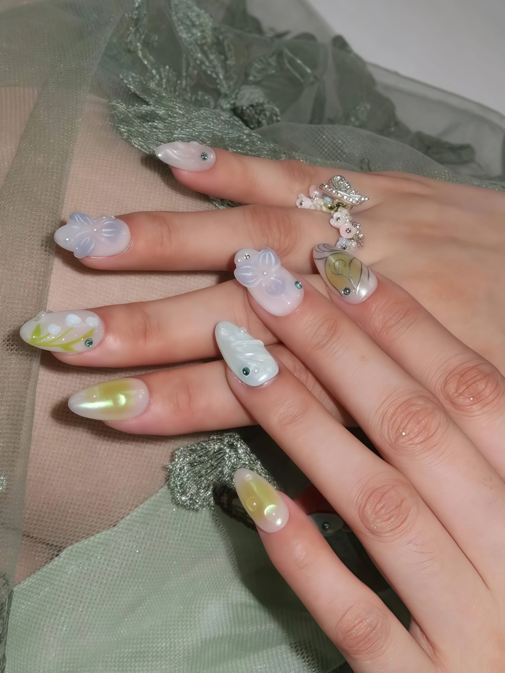 Pearl Sky · Finger Nail - Image 8