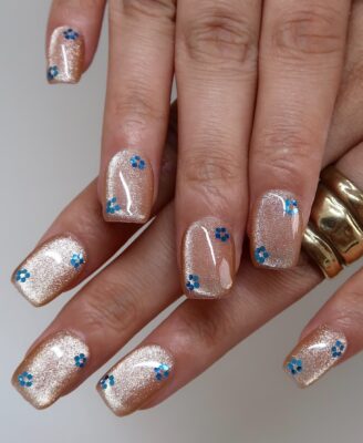 Floret-ErsaNailsPressOnNails_2_2048x2048