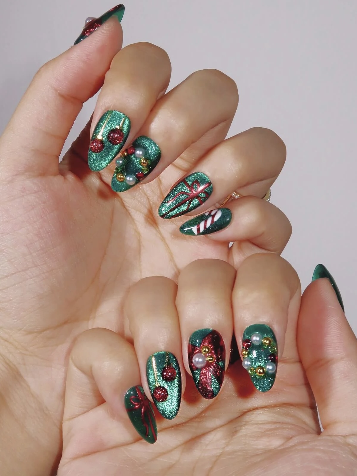 Christmas Gift · Finger Nail - Image 2