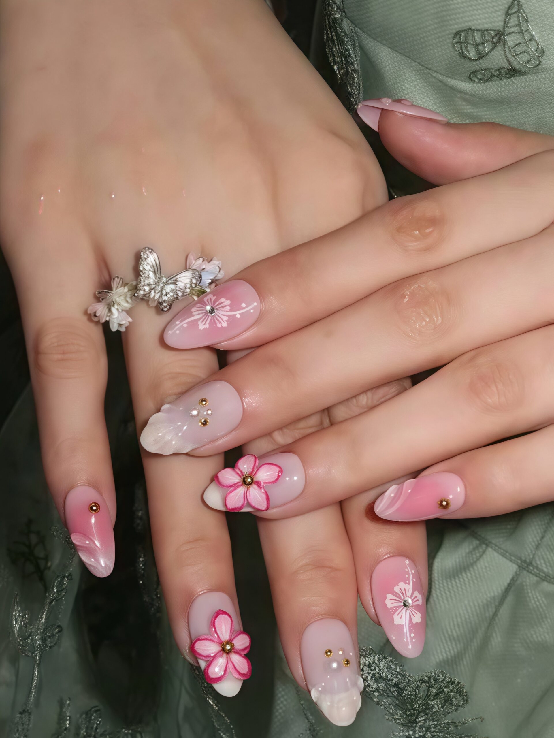 Datura · Finger Nail - Image 3