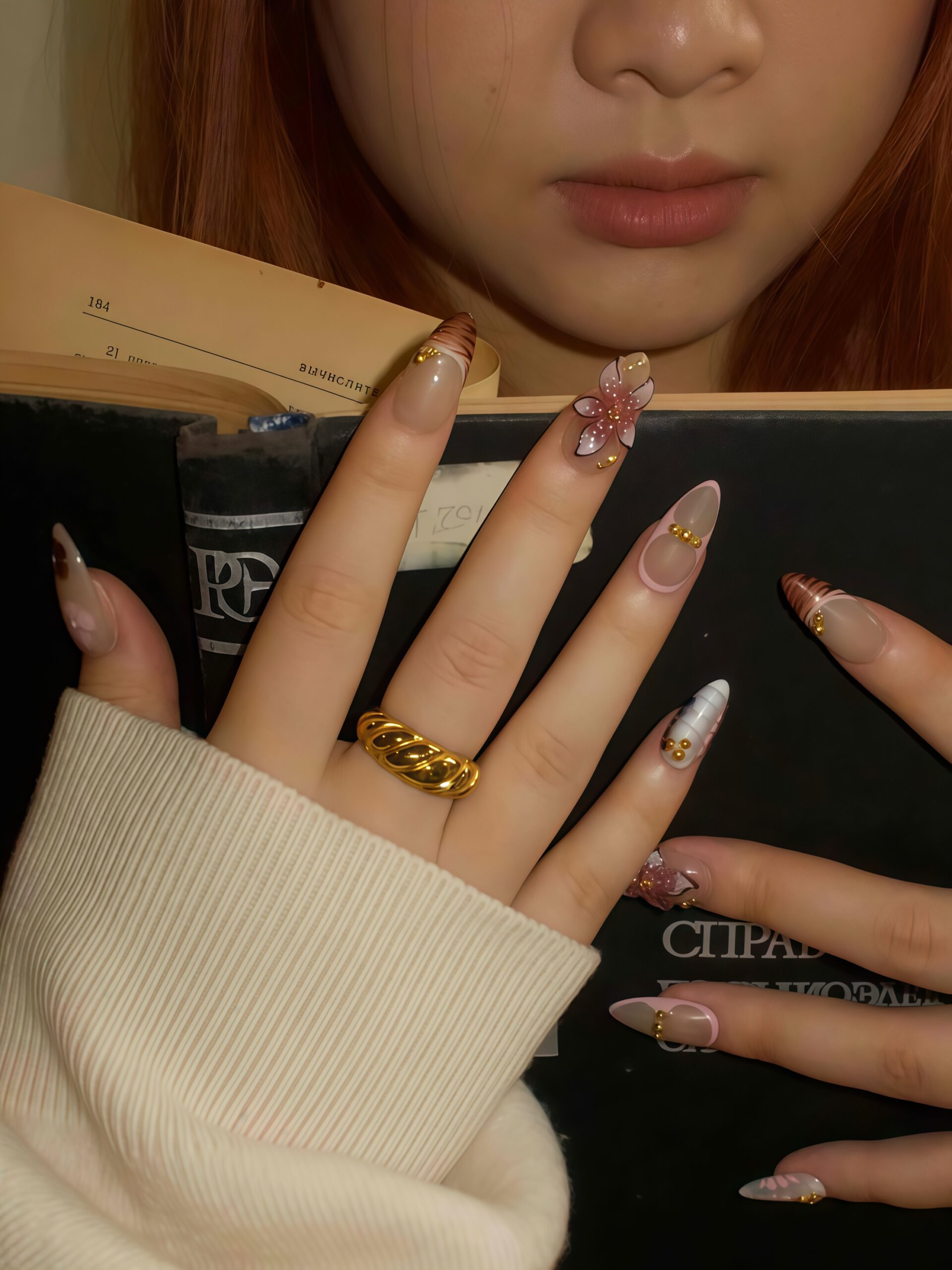 Moonlight Bloom · Finger Nail - Image 4