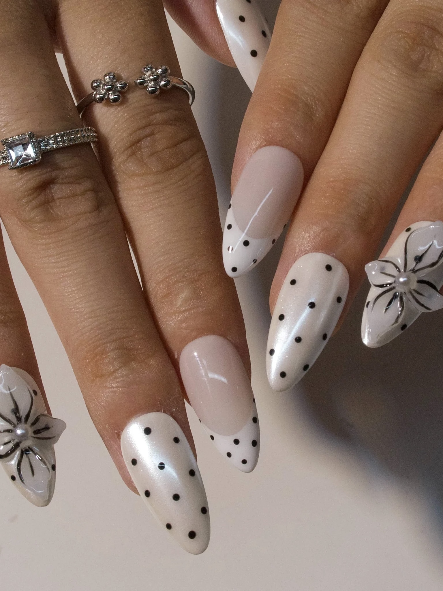 Polka Pearl · Finger Nail - Image 7