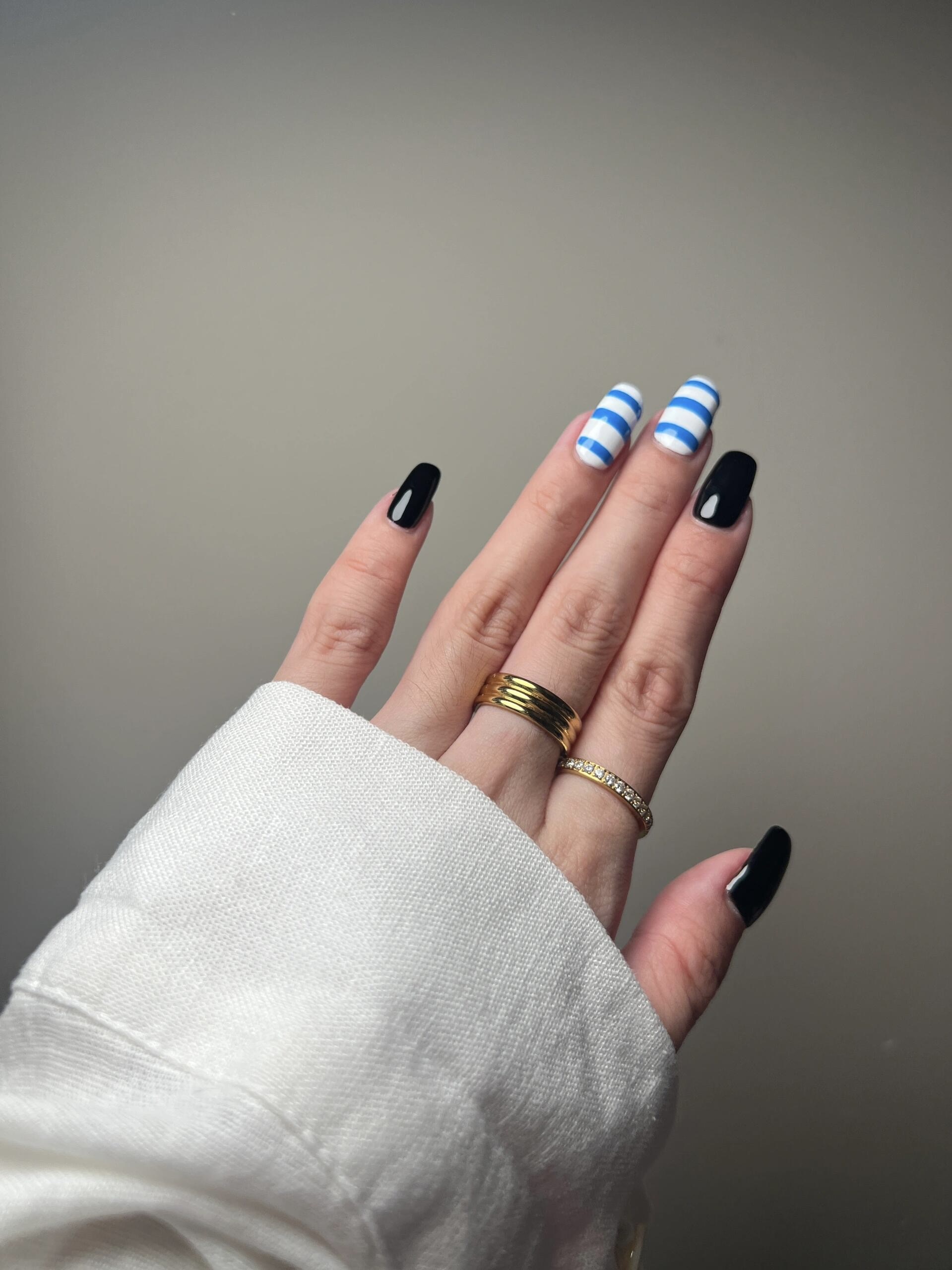 Coastline · Finger Nail - Image 4