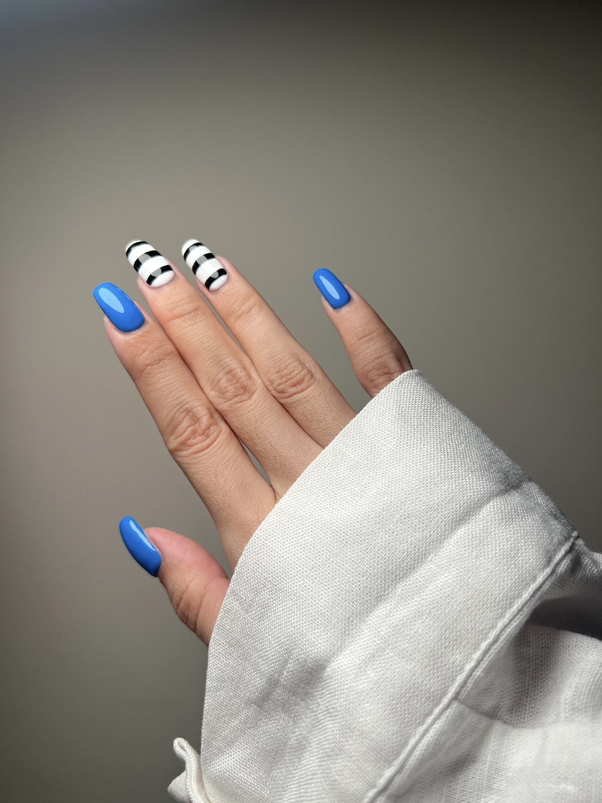 Coastline · Finger Nail - Image 2